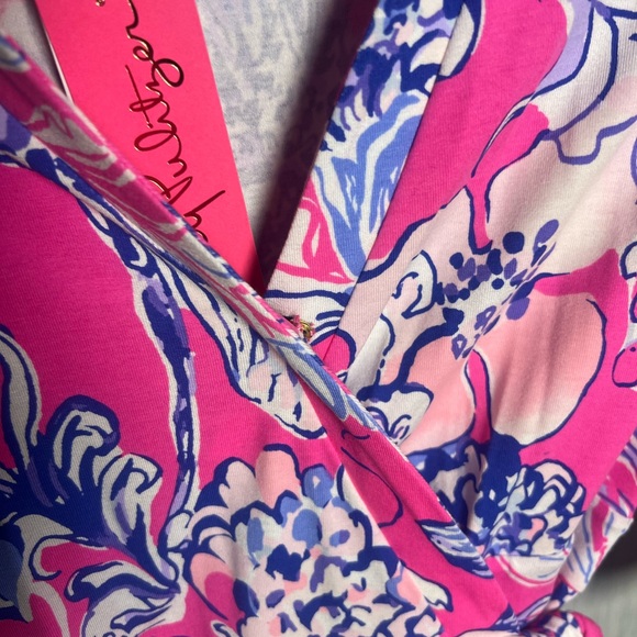 Lilly Pulitzer Karlie Wrap Romper Jersey Sun Drenched Pink Tropics Preppy Resort - Picture 9 of 13